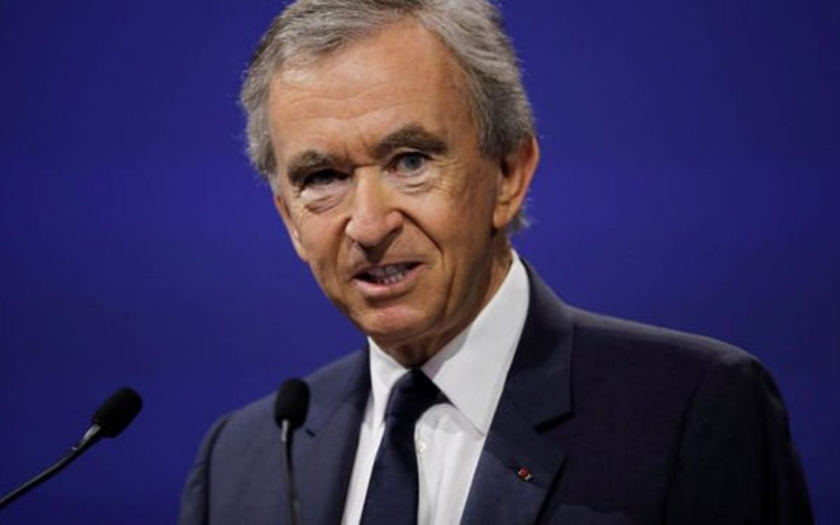 Bernard Arnault Serveti